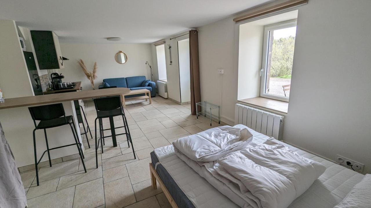Вилла La Couze Pavin Saint-Diery Экстерьер фото